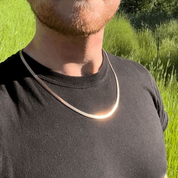 18k Rose Gold Snake Chain Necklace Mens Womens Herringbone Chain Choker 22 inch - Picture 3 of 5